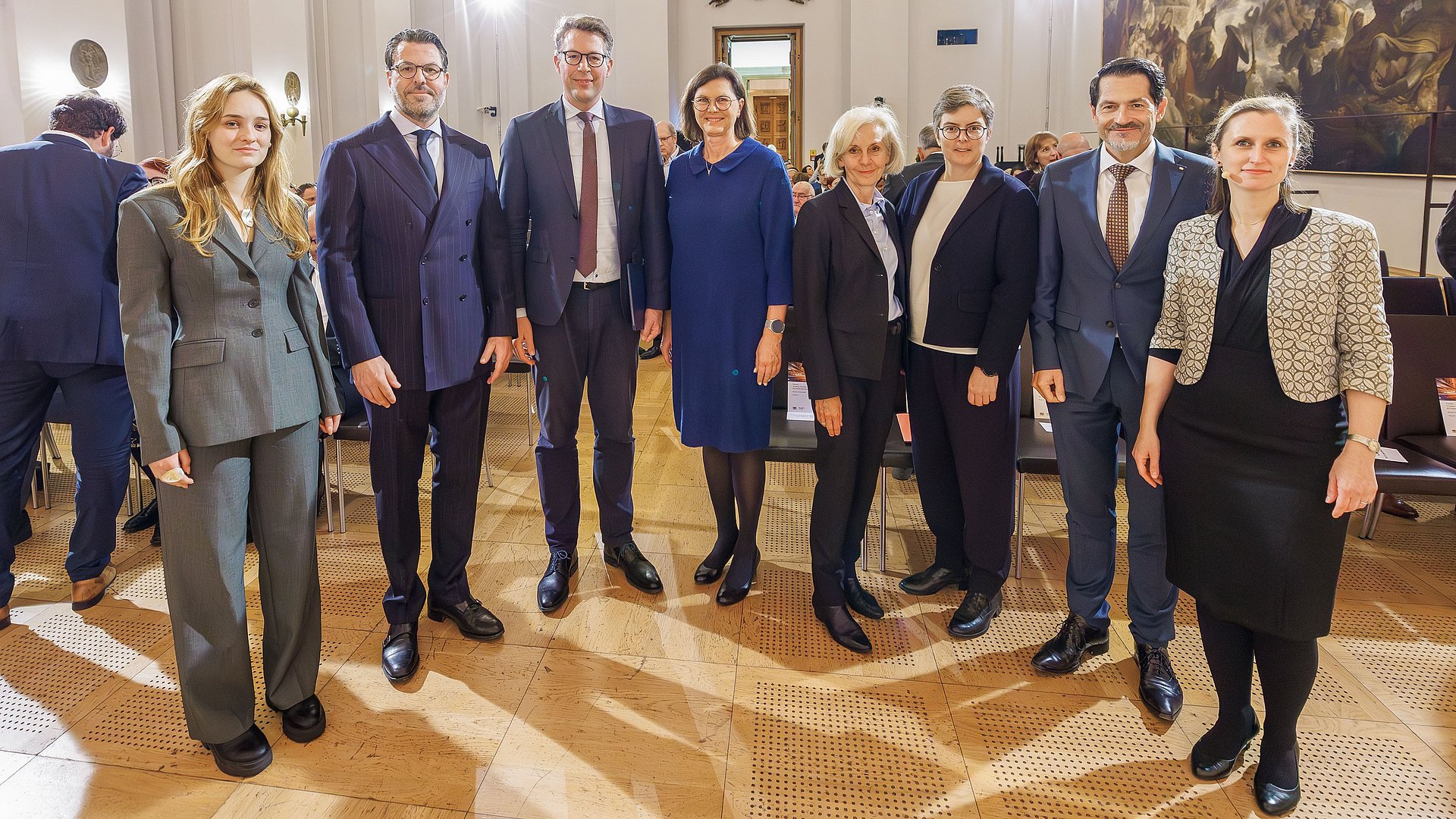 State Parliament President Ilse Aigner hosted the ceremony marking 75 years of HfP. 