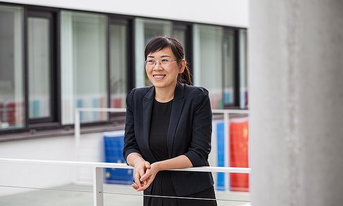 Prof. Xiaoxiang Zhu nutzt Satellitendaten, um Entwicklungen auf der Erde zu analysieren