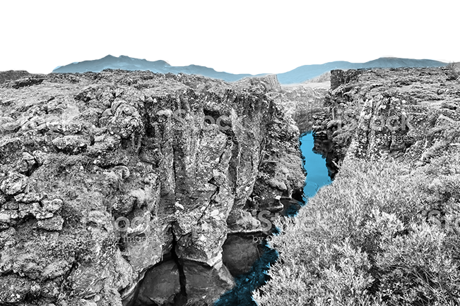 Mid-Atlantic Ridge: continental rift in Iceland's Thingvellir national park