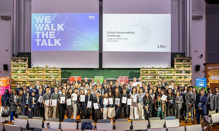 Group photo of the finalist teams