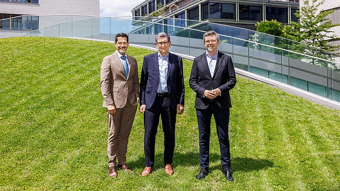 TUM President Prof. Thomas F. Hofmann, Prof. Reinhold R. Geilsdörfer, Chairman and CEO of DSS and Prof. Ali Sunyaev, Vice President of TUM Campus Heilbronn
