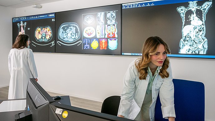 Medical researchers using AI