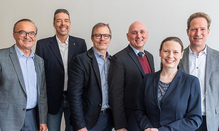 Group photo of the winners of the  Prize for Excellence in Teaching awarded by the Free State of Bavaria and TUM’s Certificates of Honor for Excellence in Teaching.