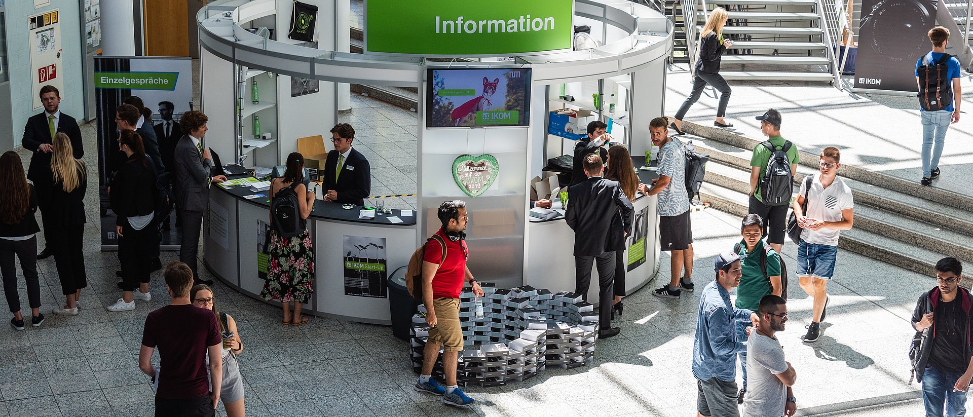 Informationsstand auf der IKOM