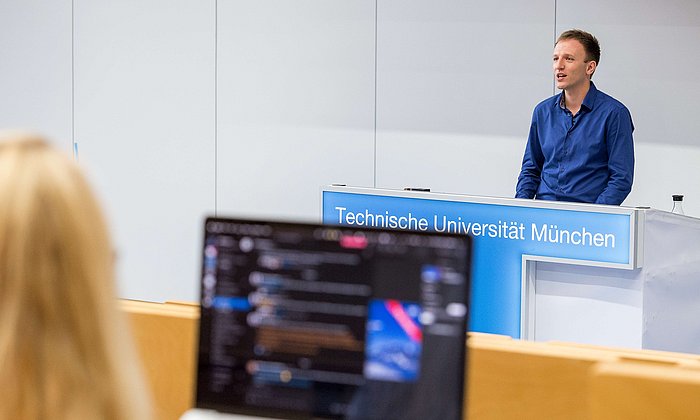 Prof Stephan Krusche is supported in his lectures by chatbot Iris