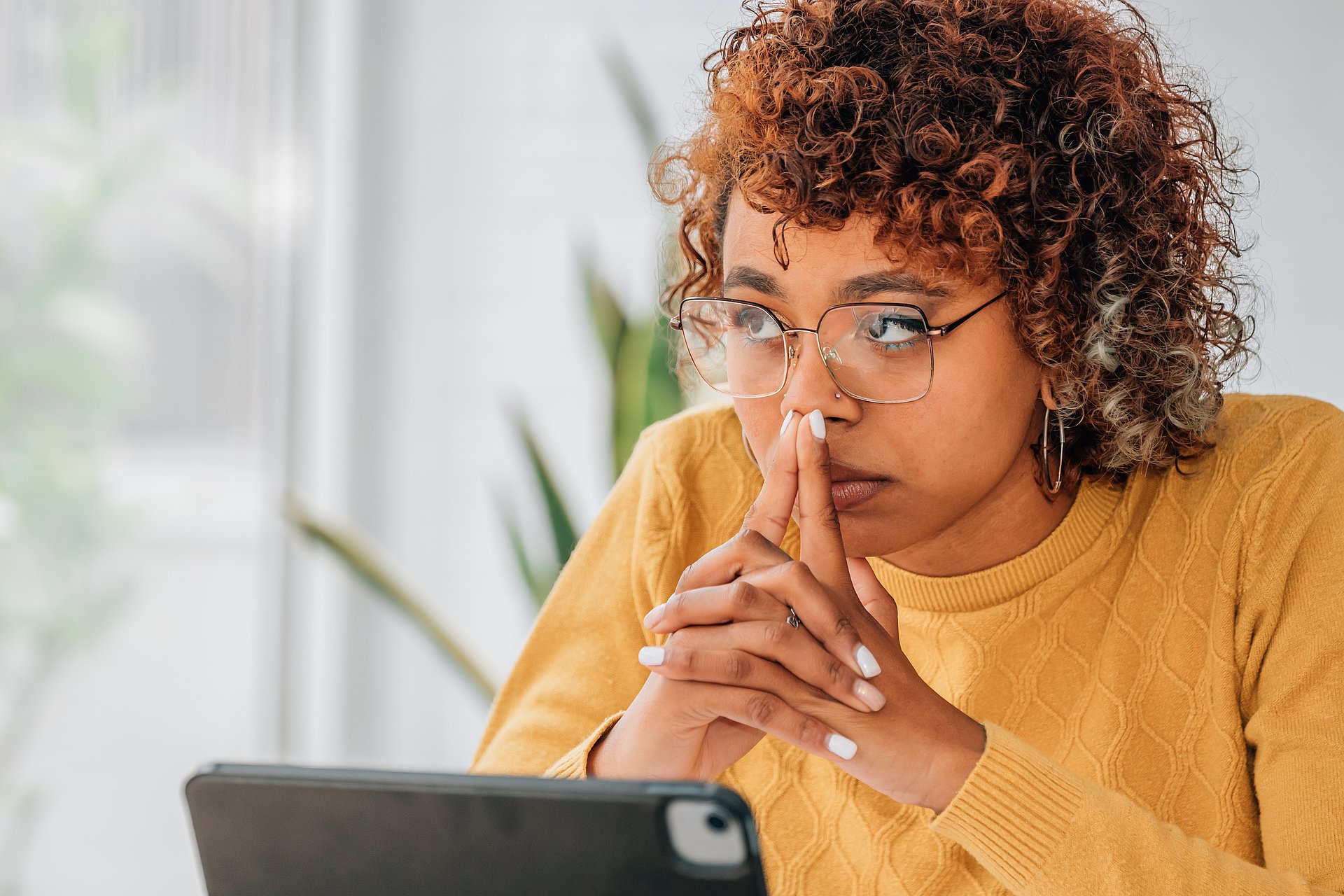 Person sitting at the computer, illustrative