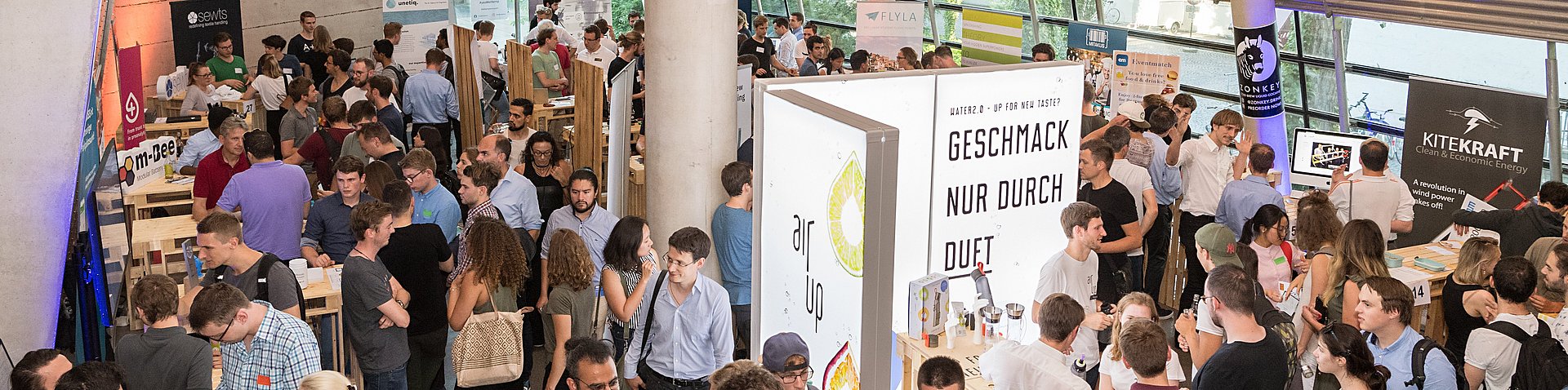 Visitor picture from the TUM Start-up Fair